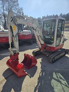 รถขุดขนาดเล็ก Takeuchi TB225 น้ำหนัก 2.4 ตัน แบบไฮดรอลิก ขับเคลื่อนด้วยดีเซล พร้อมรางตีนตะขาบแบบขยายได้ หมุนหางได้ 0 องศา - Product Image 4