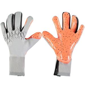 2025 conception supérieure personnalisée contact allemand latex paume gants de gardien de but de football économie de doigt pour les Sports de plein air - Product Image 6