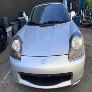 TOYOTA MR2 SPYDER USADO, 2000, Volante a la Izquierda/Derecha - Product Image 1