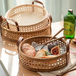 Proveedor de bandeja de servicio de ratán Diseño creativo Plato de diseñador hecho a mano Clásico Elegante Bandeja de ratán al por mayor - Product Image 1