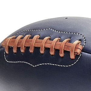 Ballon de rugby de football professionnel fabriqué à Sialkot au Pakistan - Product Image 4