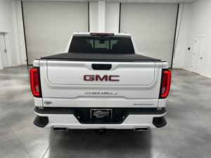 Usado 2024 GMC Sierra 1500 Denali Crew Cab 4WD - Product Image 4