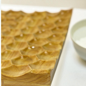 Bandeja Redonda Grande de Madera Mixta de Lujo para Charcutería, para Servir en Eventos de Catering y Bodas, Exhibición de Alimentos - Product Image 3