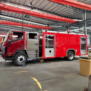 Automezzo Antincendio Compatto a Doppia Cabina 4x2 con Schiuma, 3500L, Turbo Diesel, per Intervento Rapido - Product Image 1