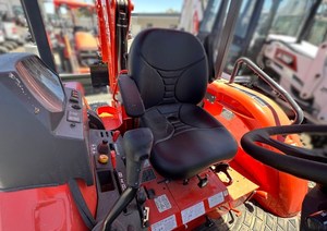 Tractor KUBOTA M62 TLB 4x4 con Cargador Frontal y Retroexcavadora, Precio al por Mayor - Product Image 4