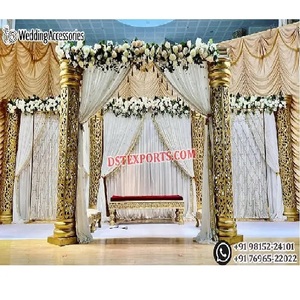 Mandap de Fibra Tallada Dorada con Diseño Elegante, Decoración de Boda del Sur de Asia, Arreglo de Mandap, Estilo Exquisito, Mandapam Cuadrado, EE. UU. - Product Image 1