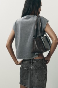 เสื้อยืดแขนสั้นทรงหลวม100% ผ้าเจอร์ซีย์สไตล์สตรีทแวร์ผ้าคอตตอนแขนสั้นทรงหลวมโอเวอร์ไซส์แฟชั่นฤดูร้อนของผู้หญิง - Product Image 3