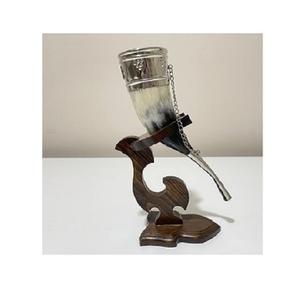 Cuerno Vikingo Grande para Beber con Cadena, Cuerno Natural con Pulido de Ágata y Cuerno para Vino Estilo Americano - Product Image 1