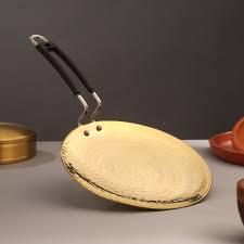 Comprar puro latón martillado Roti Tawa con mango tradicional indio Tawa para hacer Roti Chapati Paratha martillo hecho a mano - Product Image 6
