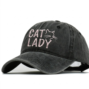 Casquette de baseball en jean brodée sur mesure, style vintage, en coton délavé, ajustable, avec motif lettres, pour sports de plein air - Product Image 2