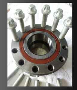 สลักเกลียวล้ออะไหล่เครื่องยนต์ที่ได้รับการรับรองแอมป์ Suzuki ISO 9001 - Product Image 2