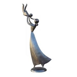 Sculptures de figurines de mère et de fille en métal de haute qualité ajoutent un charme intemporel qui ne se démode jamais - Product Image 1