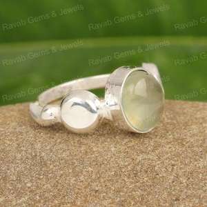 แหวนเงินแท้ 925 งานแฮนด์เมด ประดับพลอยเพรนไนต์ 10x14 มม. สำหรับงานแต่งงาน งานฉลองครบรอบสำหรับผู้หญิง - Product Image 4