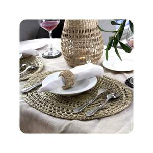 Tissé à la main rond Seagrass Rotin Mat et Pad Set Coaster Décoration En Gros du Vietnam Fournisseur Carton Emballé - Product Image 1