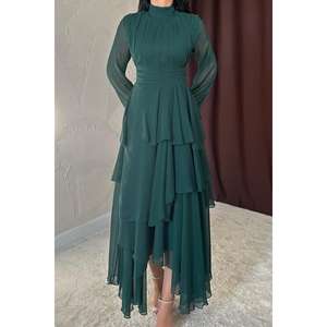 Vestido de Chifón al Por Mayor con Corte en A y Detalle de Cintura Imperio en Color Esmeralda - Product Image 3