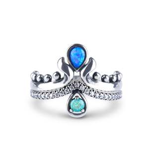 แหวนโอปอลทรงหยดน้ำประดับมุกเมอร์เมดชุบทอง 18K ยี่ห้อ Jeulia พร้อมเพชรโมอิสซาไนต์รับรองโดย GRS - Product Image 1