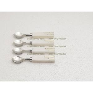 Ensemble de couverts de cuisine et de table Cuillère Couteau Fourchette à prix raisonnable Vaisselle Coutellerie Designer Résine Main pour Hôtels Restaurants - Product Image 2