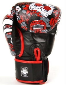 Venta al por mayor de guantes de boxeo Premium personalizados Mejores ventas de guantes MMA impresos personalizados con servicio OEM - Product Image 4