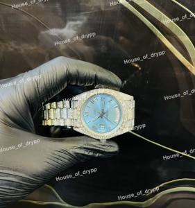 Reloj de Acero Inoxidable Automático con Esfera Azul y Diamantes Moissanite, Estilo Hip Hop para Hombre - Product Image 4