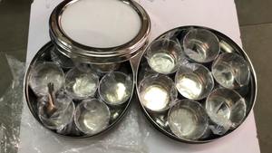 Tarros de especias de cobre aptos para necesidades de almacenamiento a largo plazo, la caja de especias de metal aporta comodidad y eficiencia a la cocina diaria. - Product Image 5