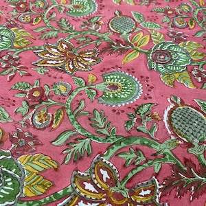 Thulian Pink, Fern Green, Tuscan Yellow