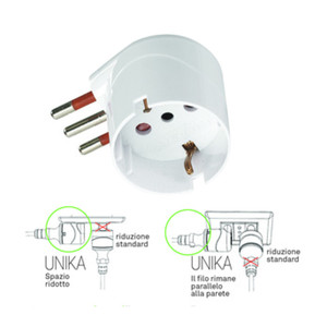 Adattatore Schuko 90° 10A a 2 Poli + Terra - Product Image 1
