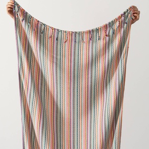 Toalla de Playa Turca a Rayas Multicolor, 33x66 Pulgadas - Product Image 4
