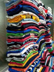 เสื้อยืดคอกลมแขนสั้นผ้าคอตตอน 100% น้ำหนัก 180 กรัม พิมพ์ลายดิจิทัล สไตล์ลำลอง สตรีทแวร์ ใส่สบายในฤดูร้อน เหมาะสำหรับทั้งชายและหญิง - Product Image 4