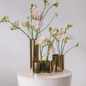 Silver Flower Vase New Design Metal Floral <b>Obsession</b> Cylinder Shape Flower Pot for Home & Wedding Decoration - Product Image 4