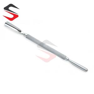 อุปกรณ์ทำความสะอาดหนังกำพร้าทำจากสแตนเลสอุปกรณ์ทำเล็บมือเล็บเท้าแบบสองชั้น - Product Image 1