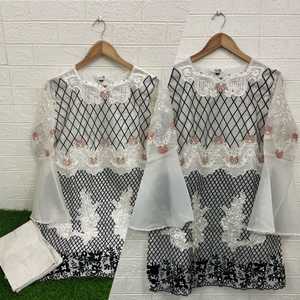 FabZone's Dernier Designer Satin Organza Soie Broderie Travail Robe Indienne Ensemble-Costume De Mariage Haute Filles Comprenant Kurti Salwar - Product Image 2