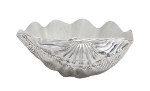 Cuenco de Aluminio Hecho a Mano para Decoración del Hogar con Curvas Suaves y Diseño Artístico en Metal - Product Image 5