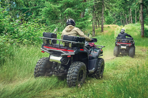 CFORCE 1000 Overland, ATV con Motor V-Twin de 963 cc y 84 HP, con Cabrestante de 3500 lb, Maletas Rígidas, Ruedas Beadlock, EPS, Quad Todoterreno - Product Image 2
