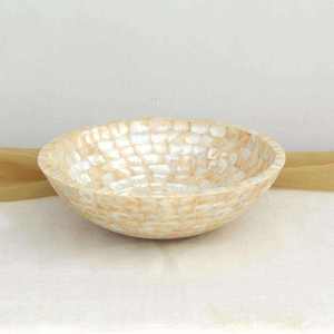 Inlay en MOP écologique et motif en résine accrocheurs l'attention, ajoutant un attrait moderne et intemporel à votre table pour les fêtes, les cafés et les hôtels. - Product Image 2