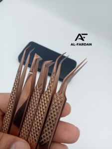 Pince à épiler à pointe de fibre à 90 degrés pour extension de cils couleur or rose clair pince à cils personnalisée en acier inoxydable Nano Grip - Product Image 6