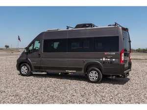 Autocaravana Entegra Ethos 20T 2025 Usada en Buen Estado, Clase B, TV de 24 Pulgadas, LHD/RHD, Totalmente Equipada, RV Compacta Lista para Viajar - Product Image 3