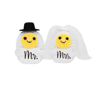 Ensemble de peluches personnalisées pour les couples mariés et mariés, soutien émotionnel au crochet, cadeaux de mariage positifs pour les couples - Product Image 1