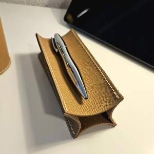 Porte-stylo en cuir décoratif fait à la main pour le bureau, porte-stylo pour papeterie, porte-crayons, rangement, fournitures de bureau - Product Image 5