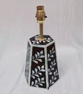 Lampes en incrustation d'os Faizacraft Meilleures lampes de table Haute qualité Fabriqué en Inde Solutions d'éclairage de luxe en provenance d'Inde - Product Image 5
