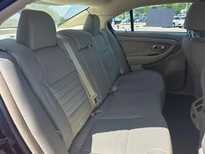 2018 Ford Taurus SE - Product Image 2