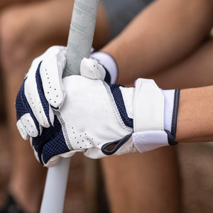 2024 nouveauté conception personnalisée adulte en plein air gants de Football américain cuir et Spandex de haute qualité en gros au Pakistan - Product Image 6