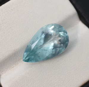 Pierre précieuse naturelle bleu aigue-marine coupe poire pierre précieuse en vrac pour bijoux bague du Brésil pierre précieuse coupe poire à facettes - Product Image 1