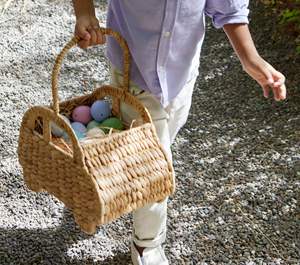 Panier de Pâques en forme de voiture en herbe de mer mignon, fait à la main, en osier naturel, cadeau pour enfants, rangement, décoration, fabriqué par VgreenArt au Vietnam - Product Image 3