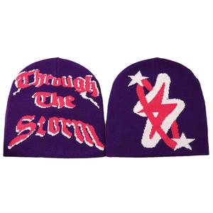 Bonnet en tricot Jacquard en gros avec logo personnalisé Y2K grande lettre et chaud tout imprimé Design de mode avec arcs dessin animé - Product Image 1