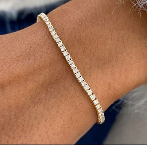 Bracelet de tennis en diamant de laboratoire de luxe plaqué or 14 carats pour unisexe certifié pour anniversaire de mariage et usage quotidien - Product Image 1