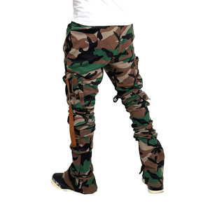 2025 pantalones de chándal apilados de retales con logotipo estampado de algodón informal para hombre personalizados con ropa de calle pantalones de chándal acampanados - Product Image 4