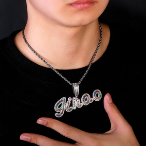 Collar Unisex con Nombre Personalizado en Estilo Cursivo, Plata de Ley con Baño de Oro, Piedra Moissanita, Regalo para Fiestas con Dijes Adicionales - Product Image 4