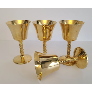 Gobelets en laiton doré faits à la main Elegant Metal Winware avec tige en relief torsadée pour le vin - Product Image 3