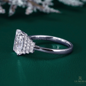 Bague de fiançailles en diamant de laboratoire taille radiant, or 14K 18K, certifiée IGI, bijoux de luxe pour femme, fabricant en gros sur mesure - Product Image 4
