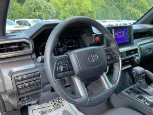 Toyota Tacoma 4WD TRD Sport 2024 Usada en Buen Estado - Product Image 4